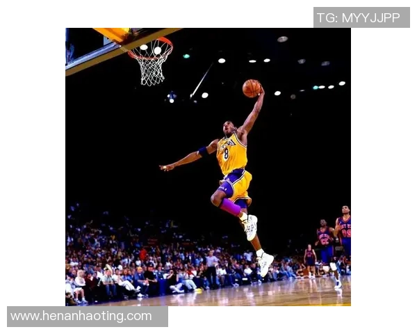 科比与足球明星的传奇对决:跨界运动员的荣耀与梦想 科比与足球明星的传奇对决:跨界运动员的荣耀与梦想