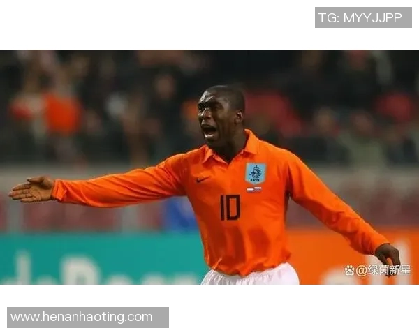 荷兰足球传奇古利特的经典瞬间与辉煌成就回顾 荷兰足球传奇古利特的经典瞬间与辉煌成就回顾