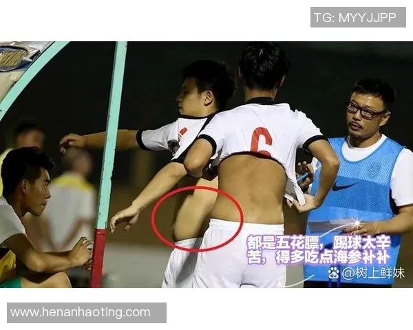 足球明星展现完美身材的精彩图片合集与健身秘诀分享 足球明星展现完美身材的精彩图片合集与健身秘诀分享